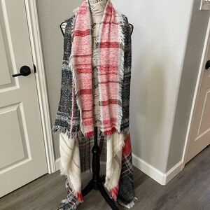 Vince Camuto Stylish Plaid Cape in Black, Red, and White